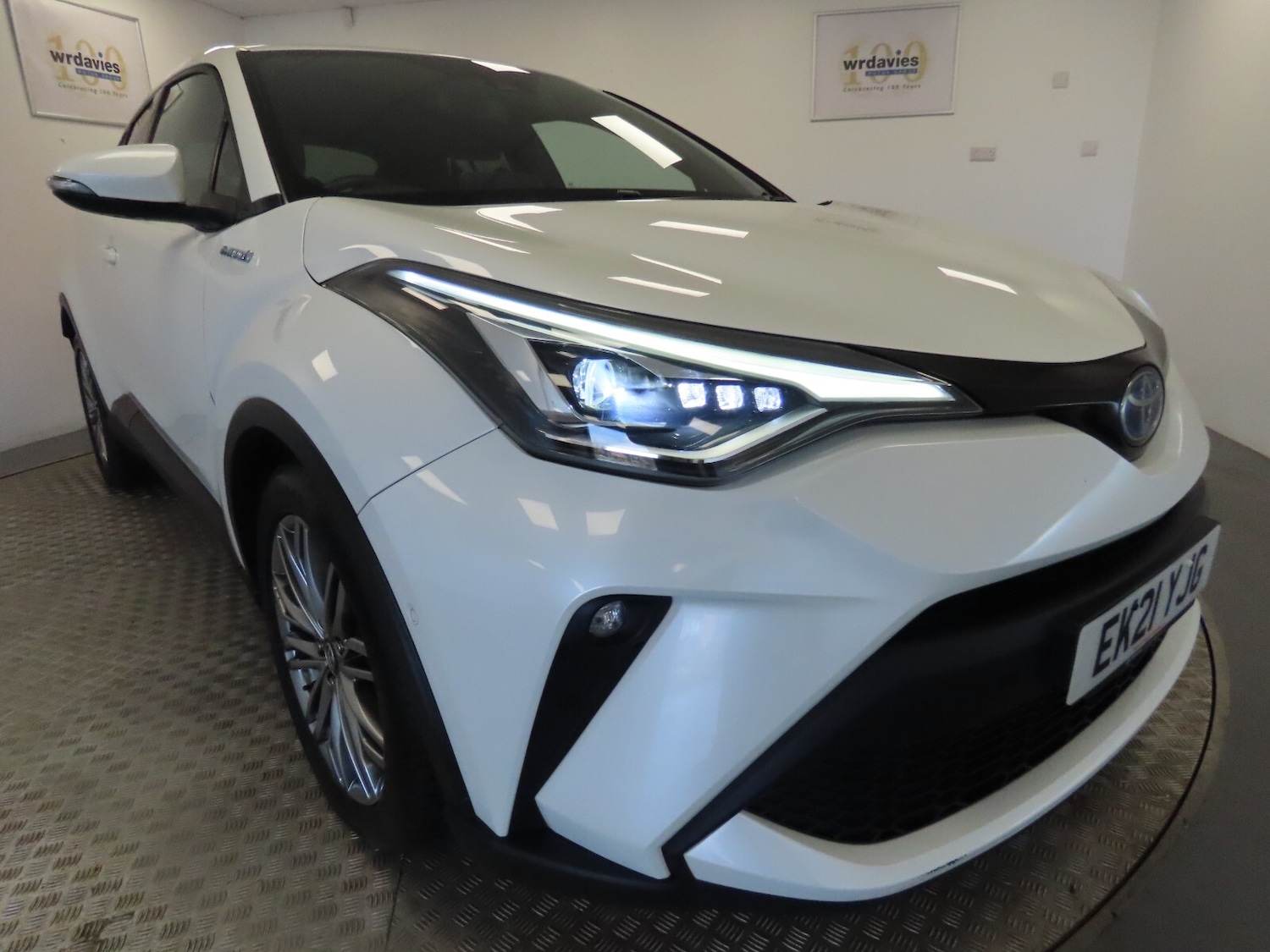 Used Toyota C-HR 2021 for sale - 76580063: Photo 9