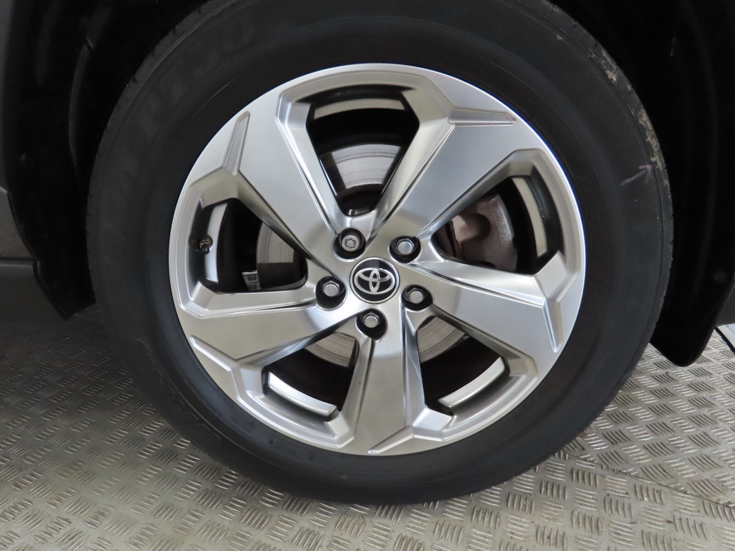 Used Toyota RAV4 2021 for sale - 77640664: Photo 10