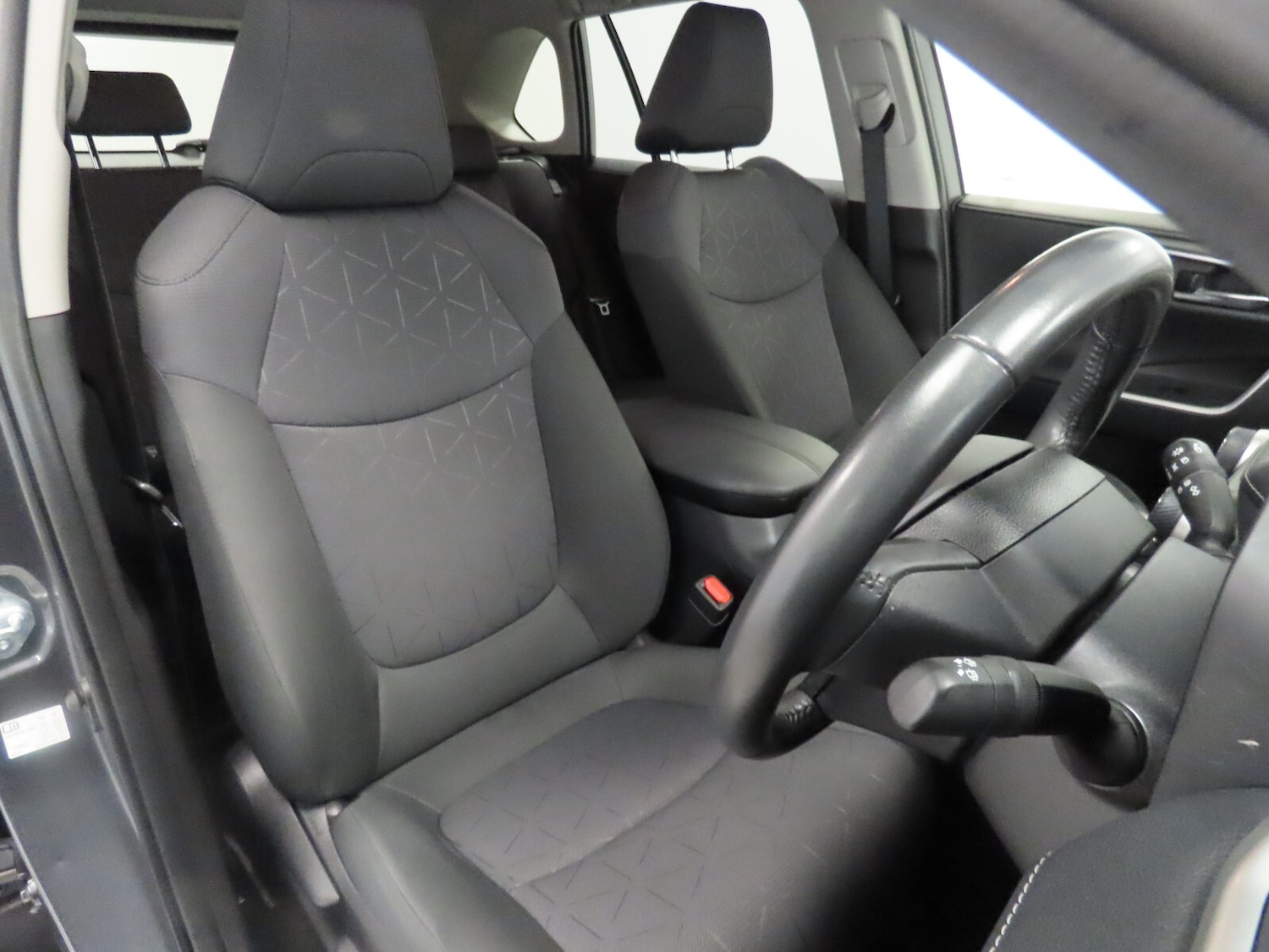 Used Toyota RAV4 2021 for sale - 77640664: Photo 16