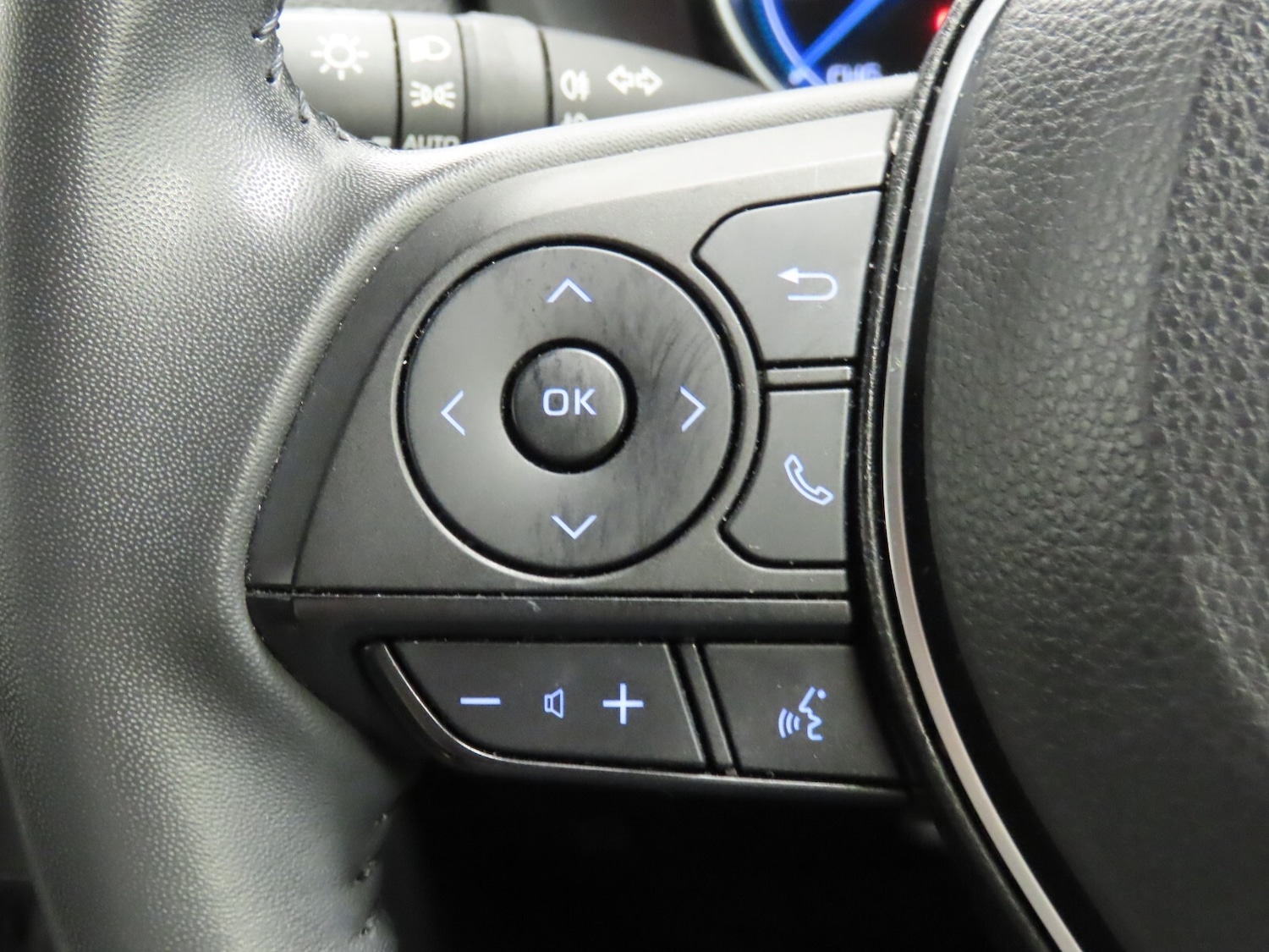 Used Toyota RAV4 2021 for sale - 77640664: Photo 20