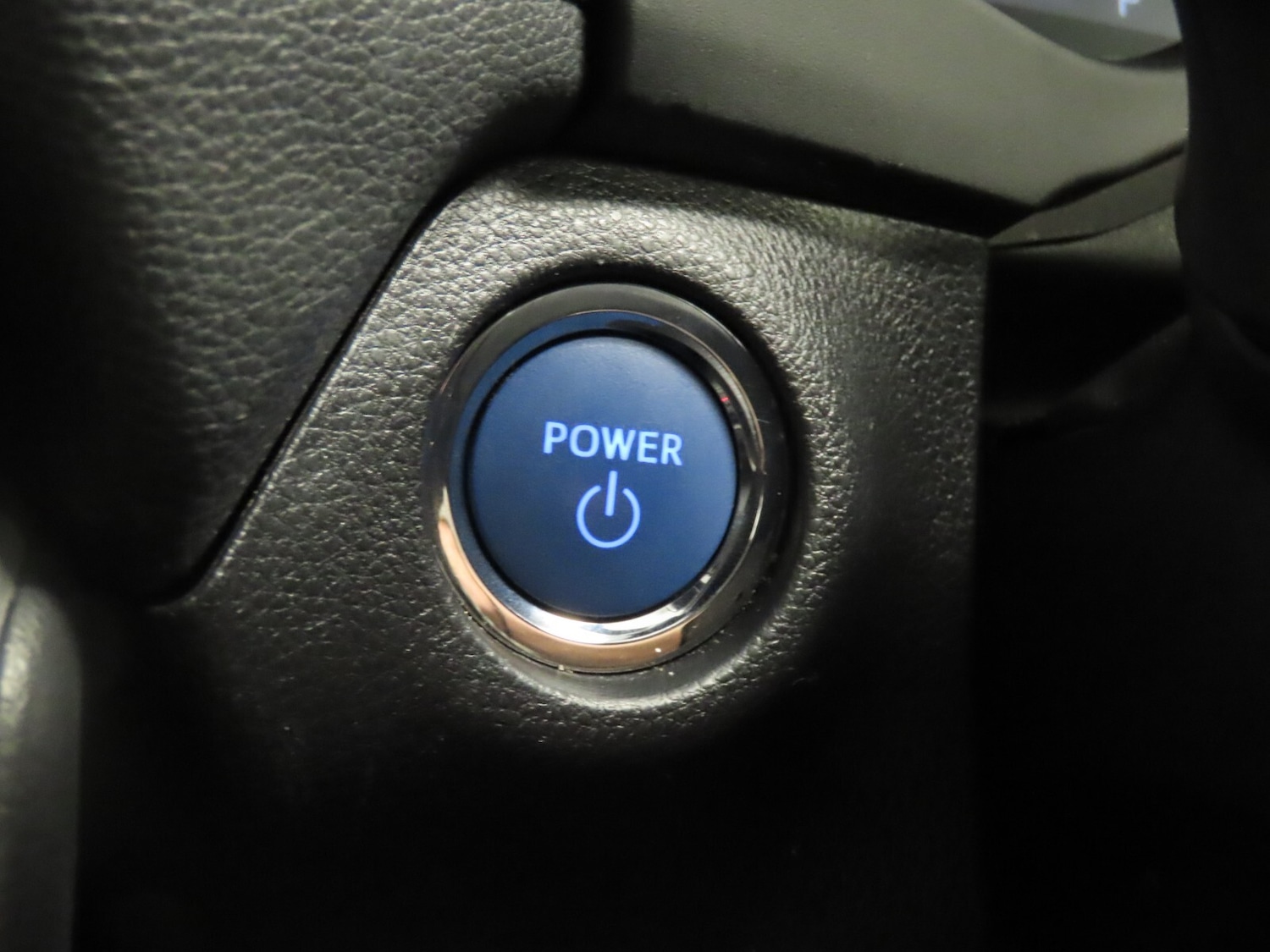 Used Toyota RAV4 2021 for sale - 77640664: Photo 23