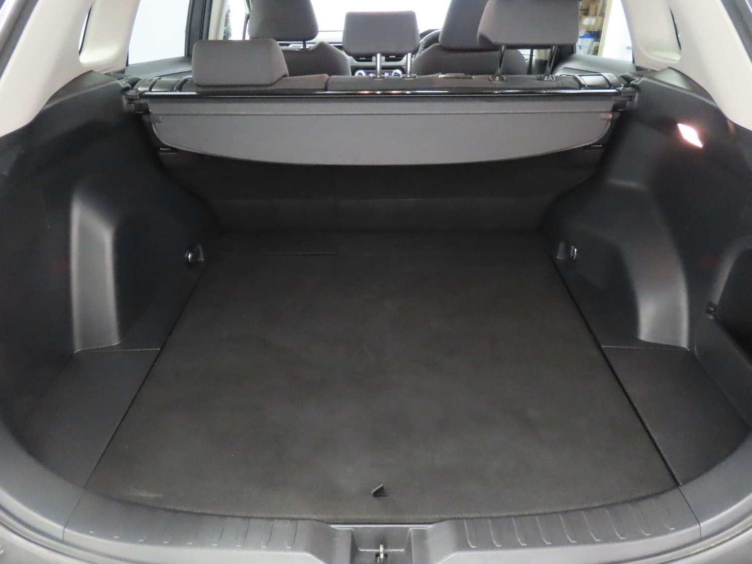 Used Toyota RAV4 2021 for sale - 77640664: Photo 35