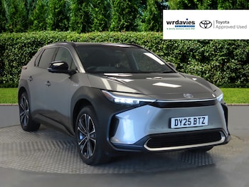 2025 - 160kW Vision 71.4kWh 5dr Auto AWD