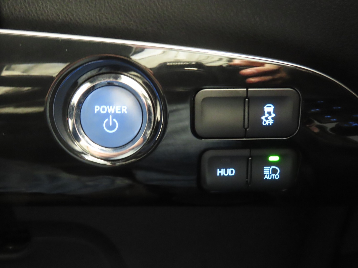 Used Toyota Prius 2017 for sale - 76580225: Photo 29