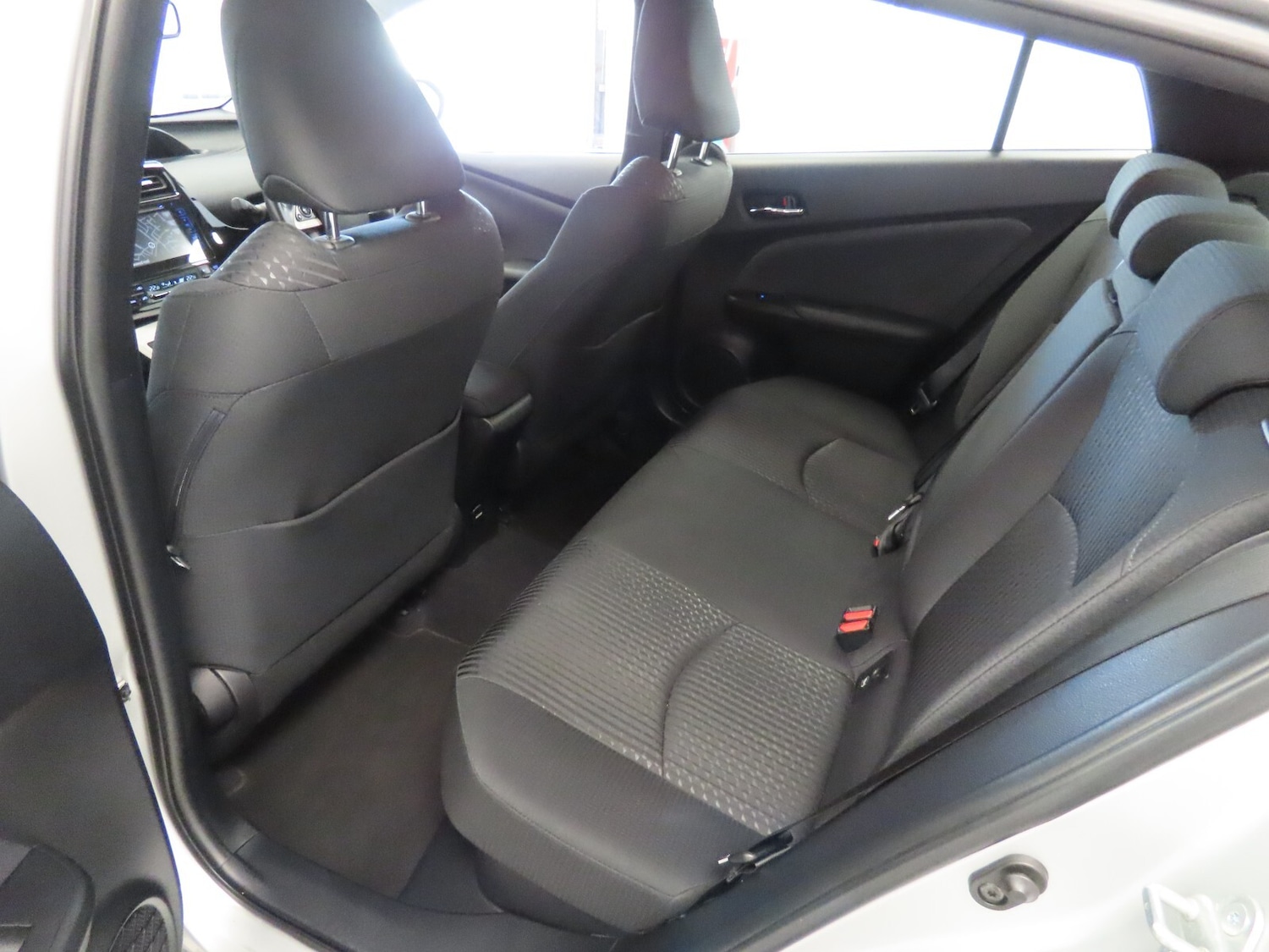 Used Toyota Prius 2017 for sale - 76580225: Photo 36