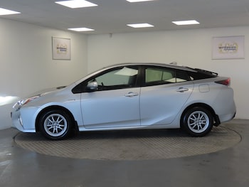 Used Toyota Prius 2017 for sale - 76580225: Photo