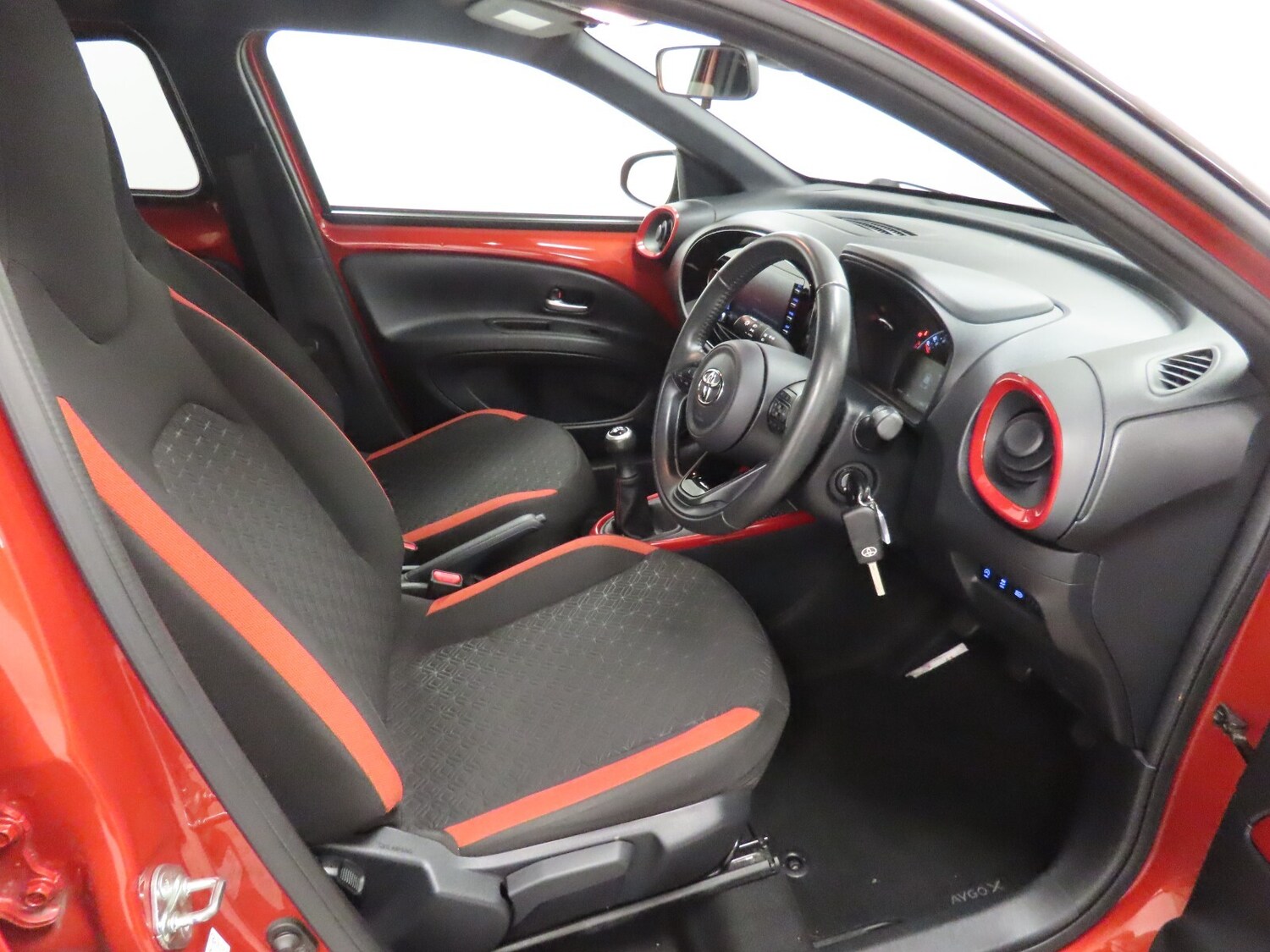 Used Toyota Aygo X 2022 for sale - 76602824: Photo 14