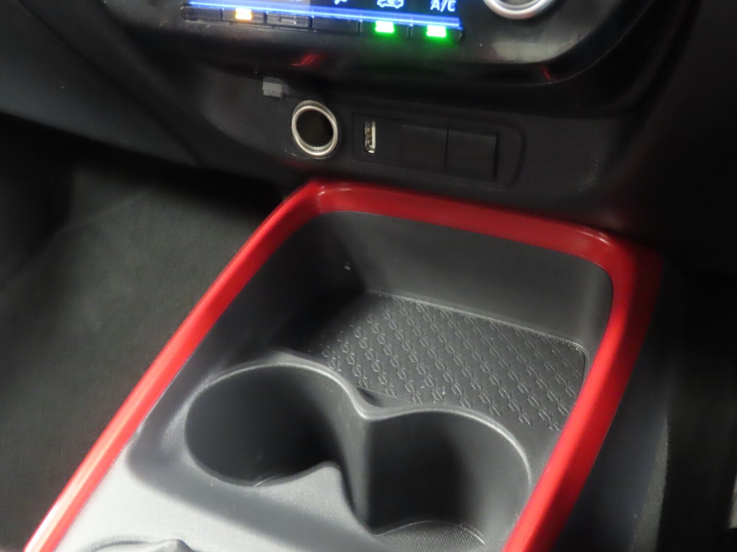 Used Toyota Aygo X 2022 for sale - 76602824: Photo 23