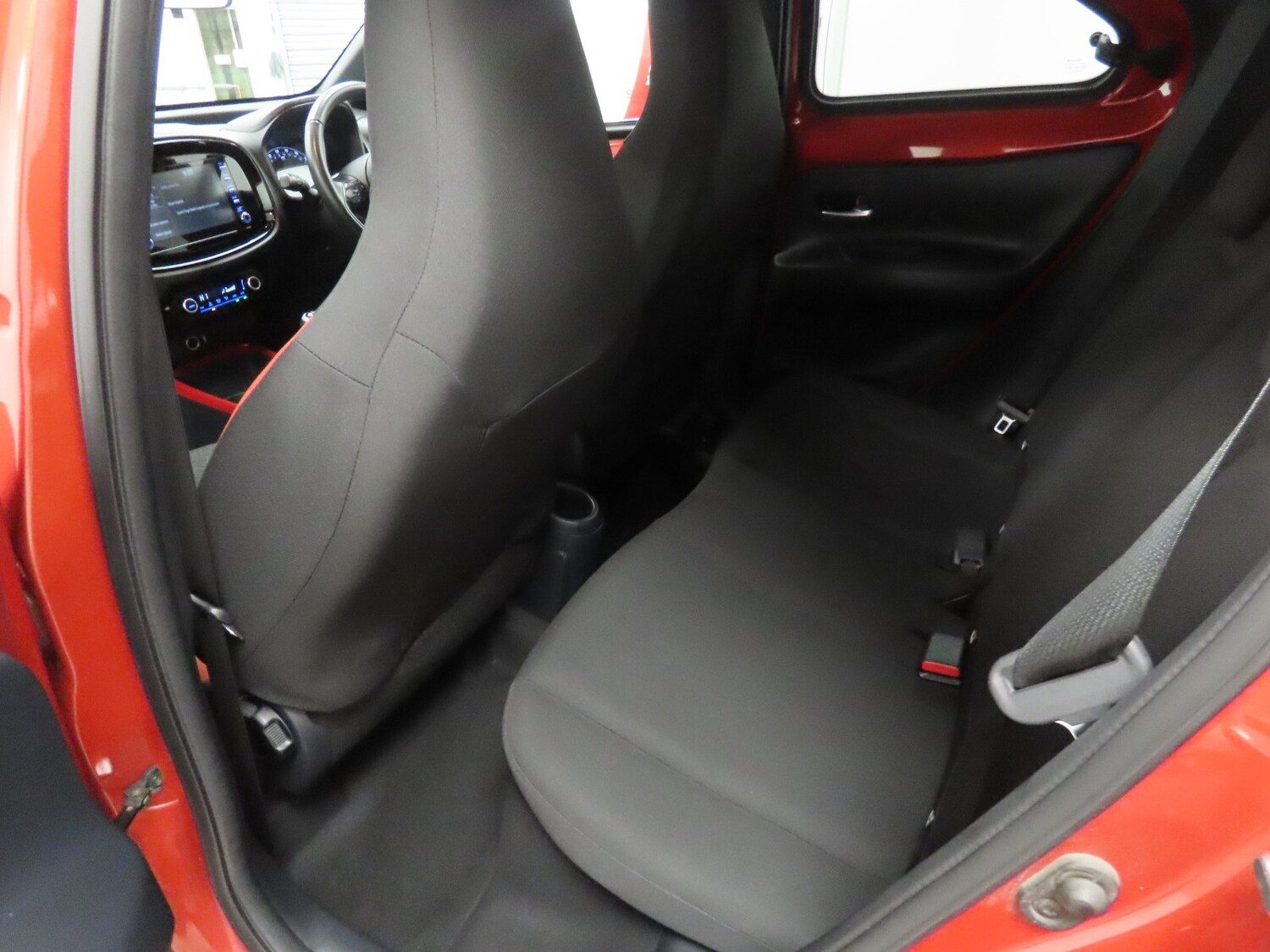 Used Toyota Aygo X 2022 for sale - 76602824: Photo 34