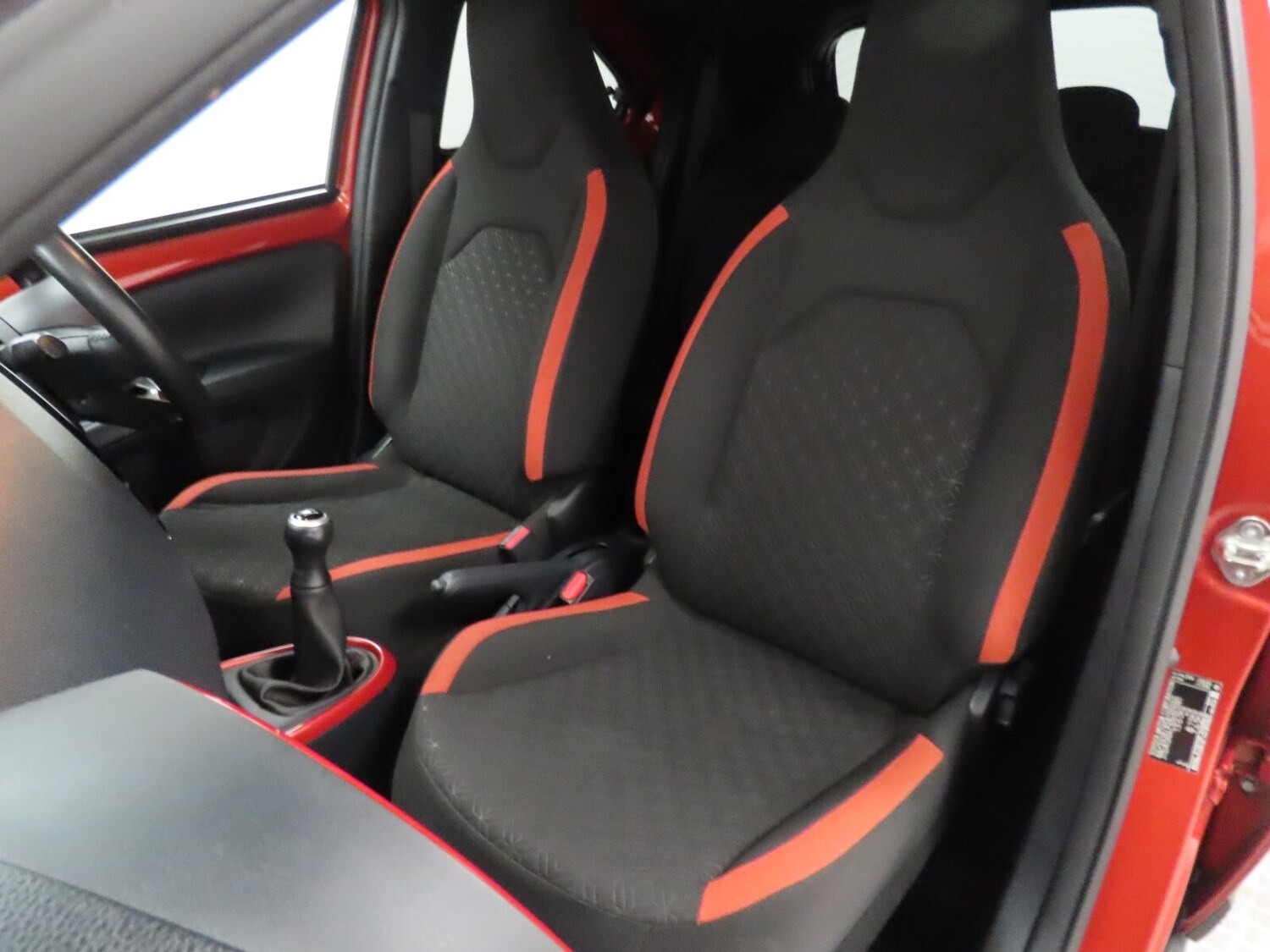 Used Toyota Aygo X 2022 for sale - 76602824: Photo 37