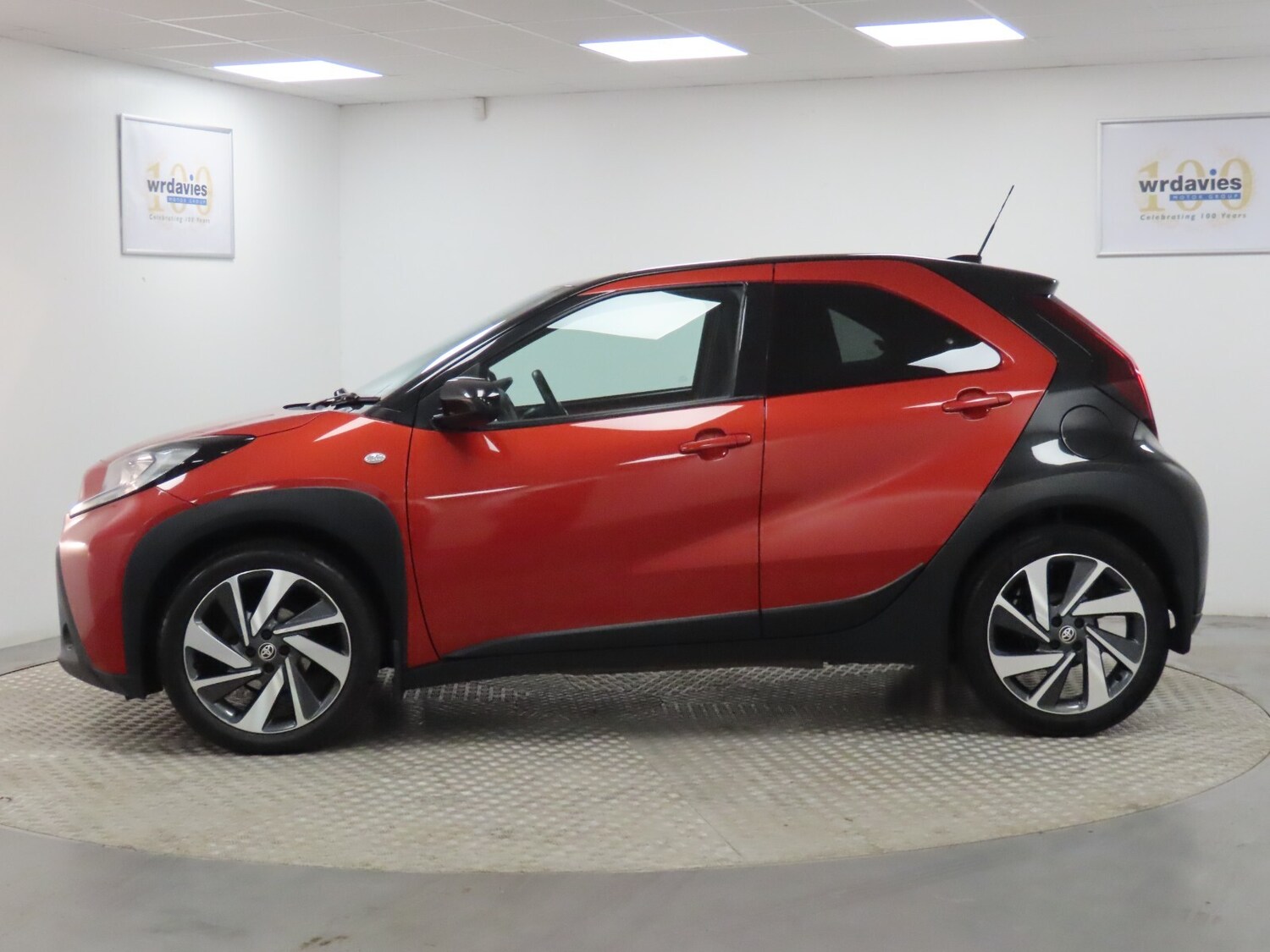 Used Toyota Aygo X 2022 for sale - 76602824: Photo 4