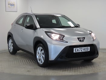 2022 - 1.0 VVT-i Pure 5dr Auto