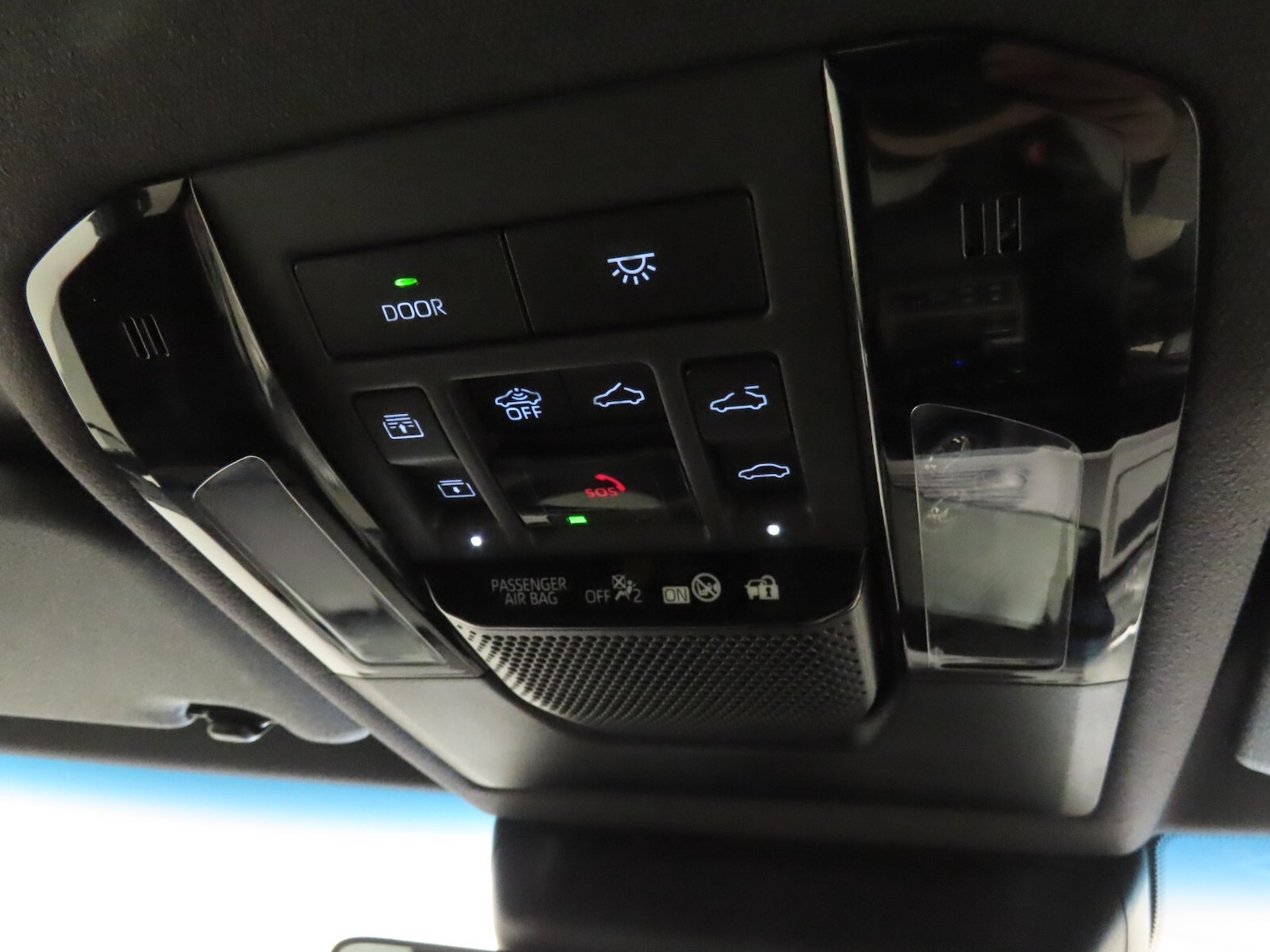 Used Toyota Land Cruiser 2024 for sale - 76647868: Photo 32