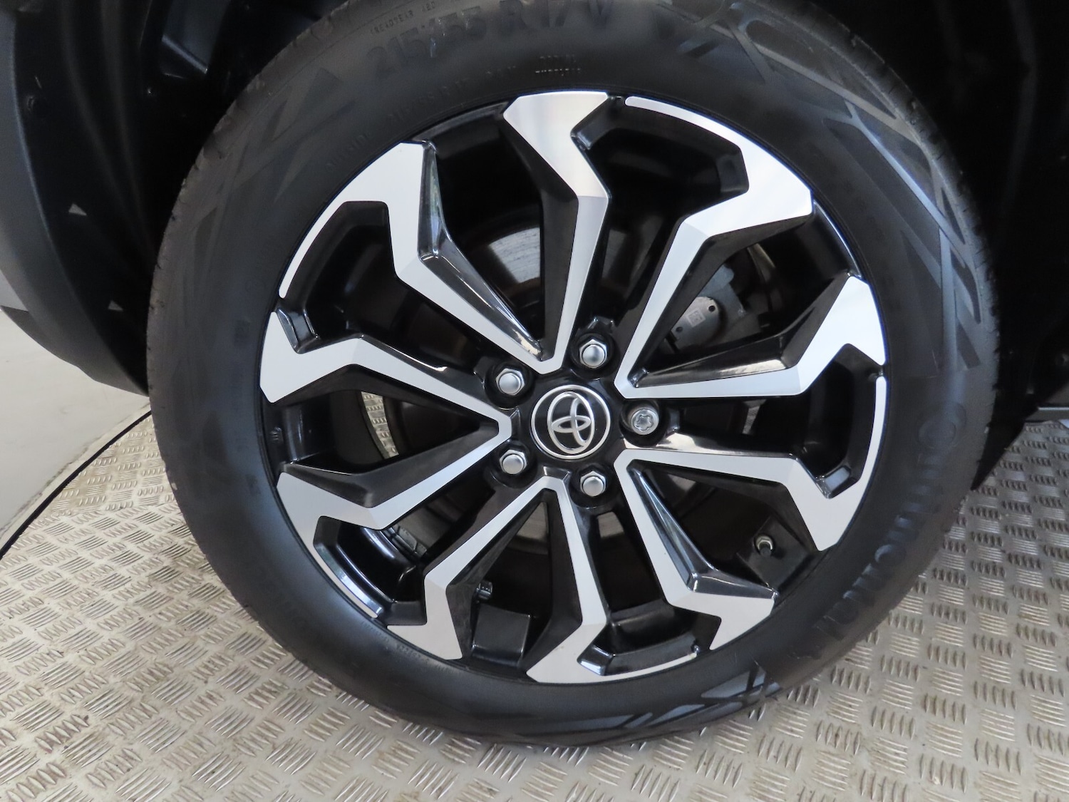 Used Toyota Yaris Cross 2022 for sale - 76276440: Photo 11