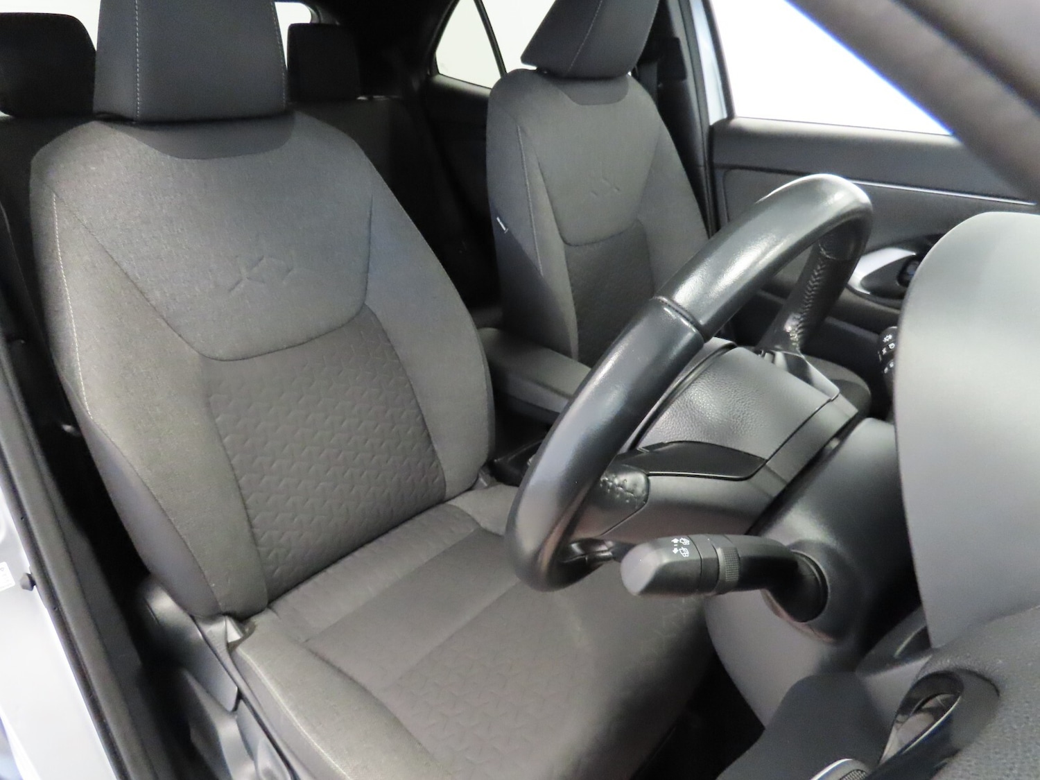 Used Toyota Yaris Cross 2022 for sale - 76276440: Photo 16