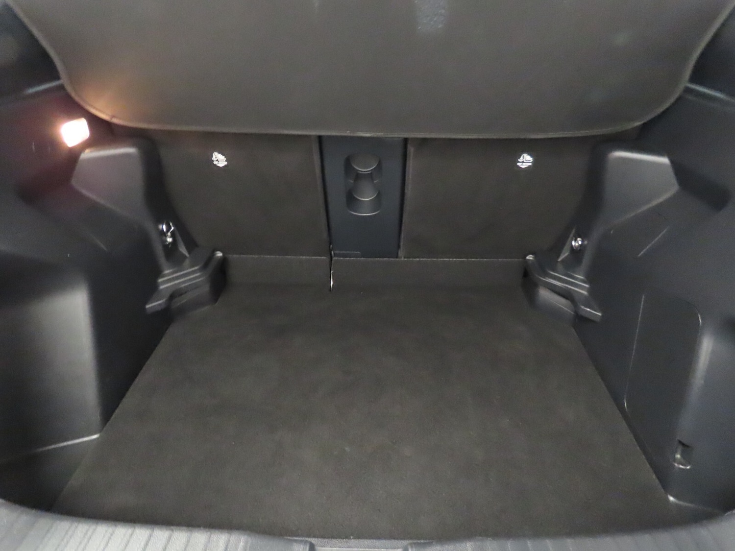 Used Toyota Yaris Cross 2022 for sale - 76276440: Photo 33