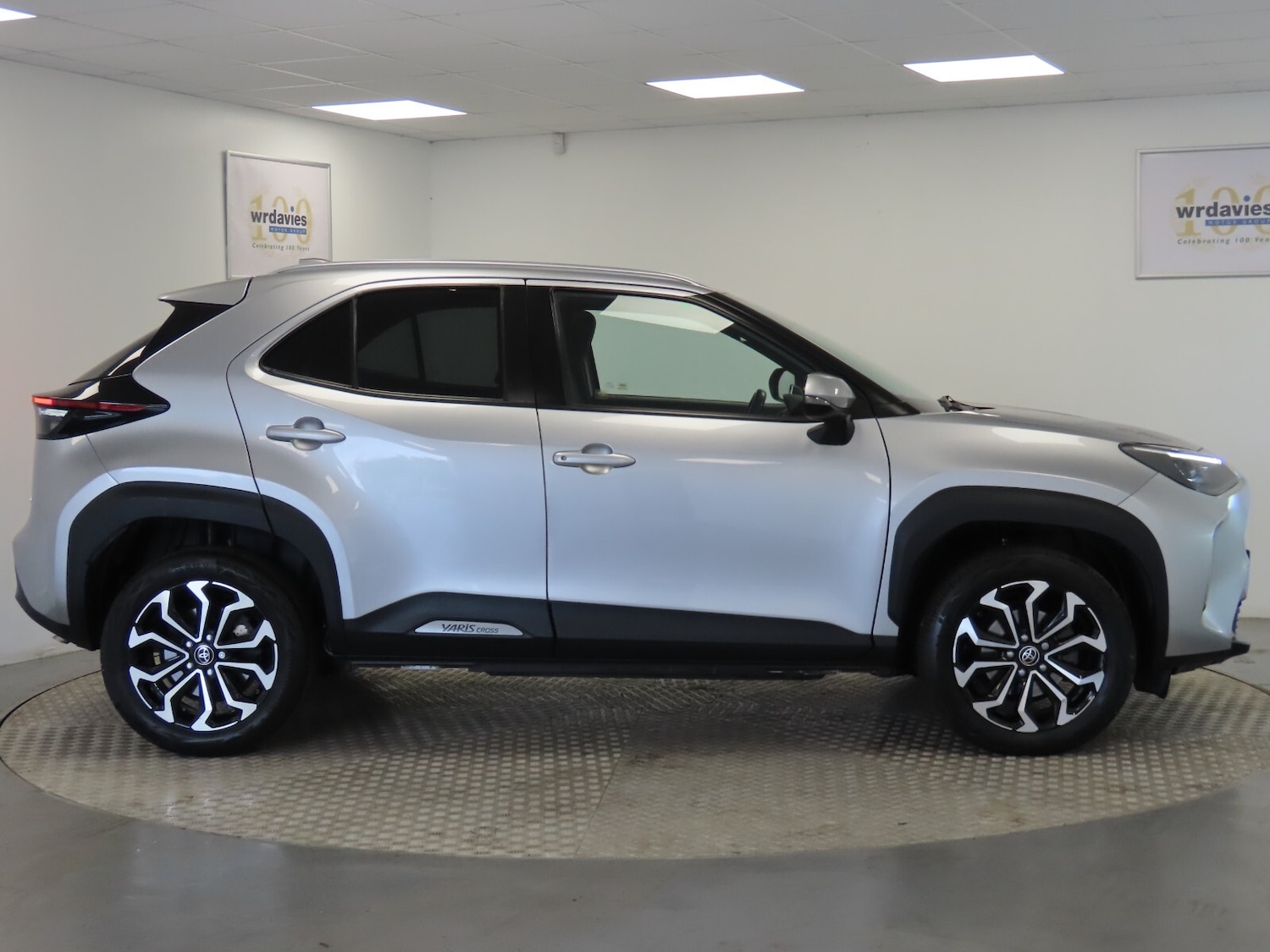 Used Toyota Yaris Cross 2022 for sale - 76276440: Photo 8