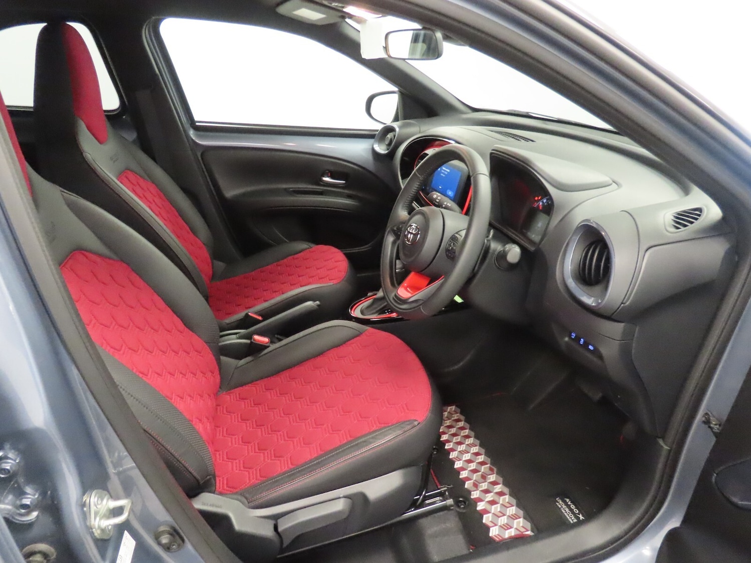 Used Toyota Aygo X 2023 for sale - 76984072: Photo 14