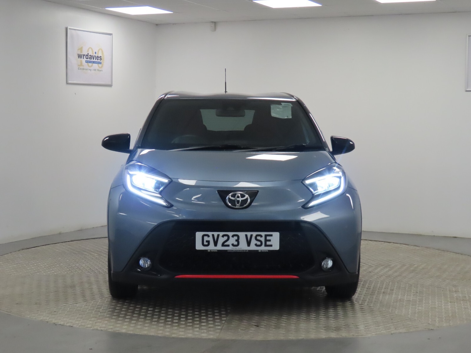 Used Toyota Aygo X 2023 for sale - 76984072: Photo 2