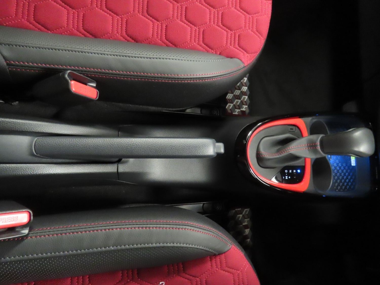 Used Toyota Aygo X 2023 for sale - 76984072: Photo 27