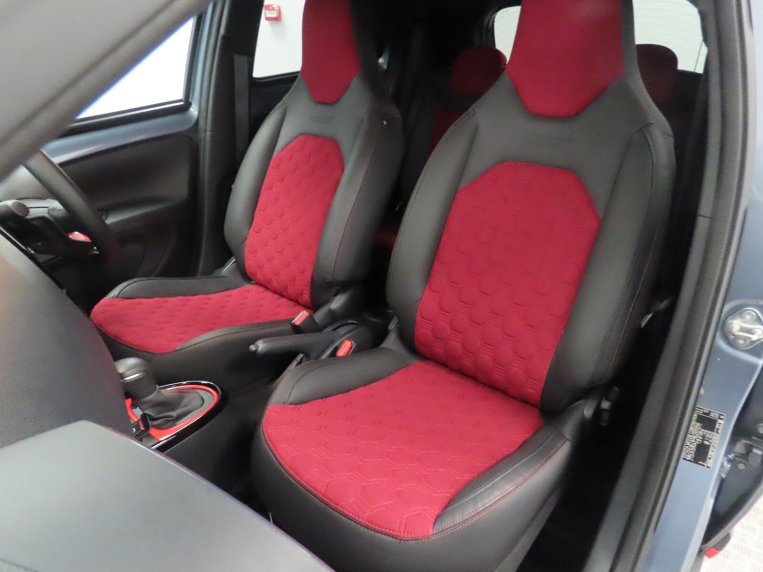 Used Toyota Aygo X 2023 for sale - 76984072: Photo 38