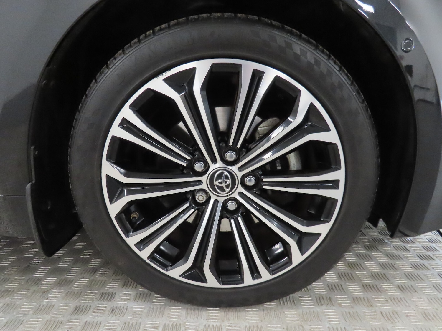 Used Toyota Corolla 2019 for sale - 76652640: Photo 10