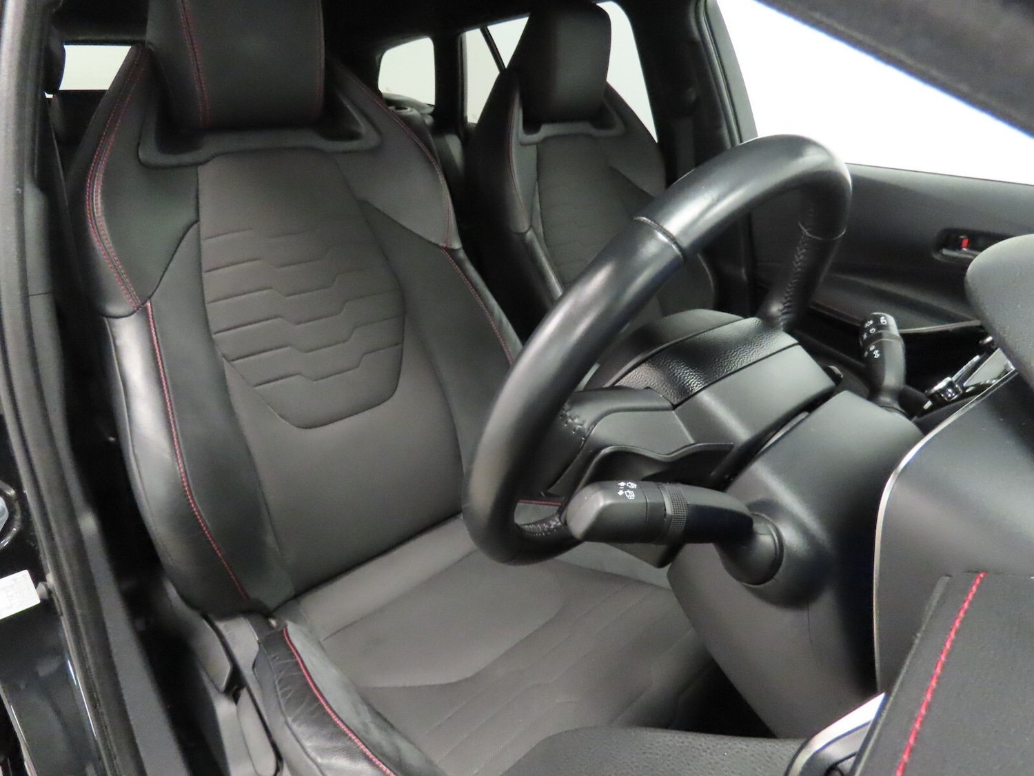 Used Toyota Corolla 2019 for sale - 76652640: Photo 16