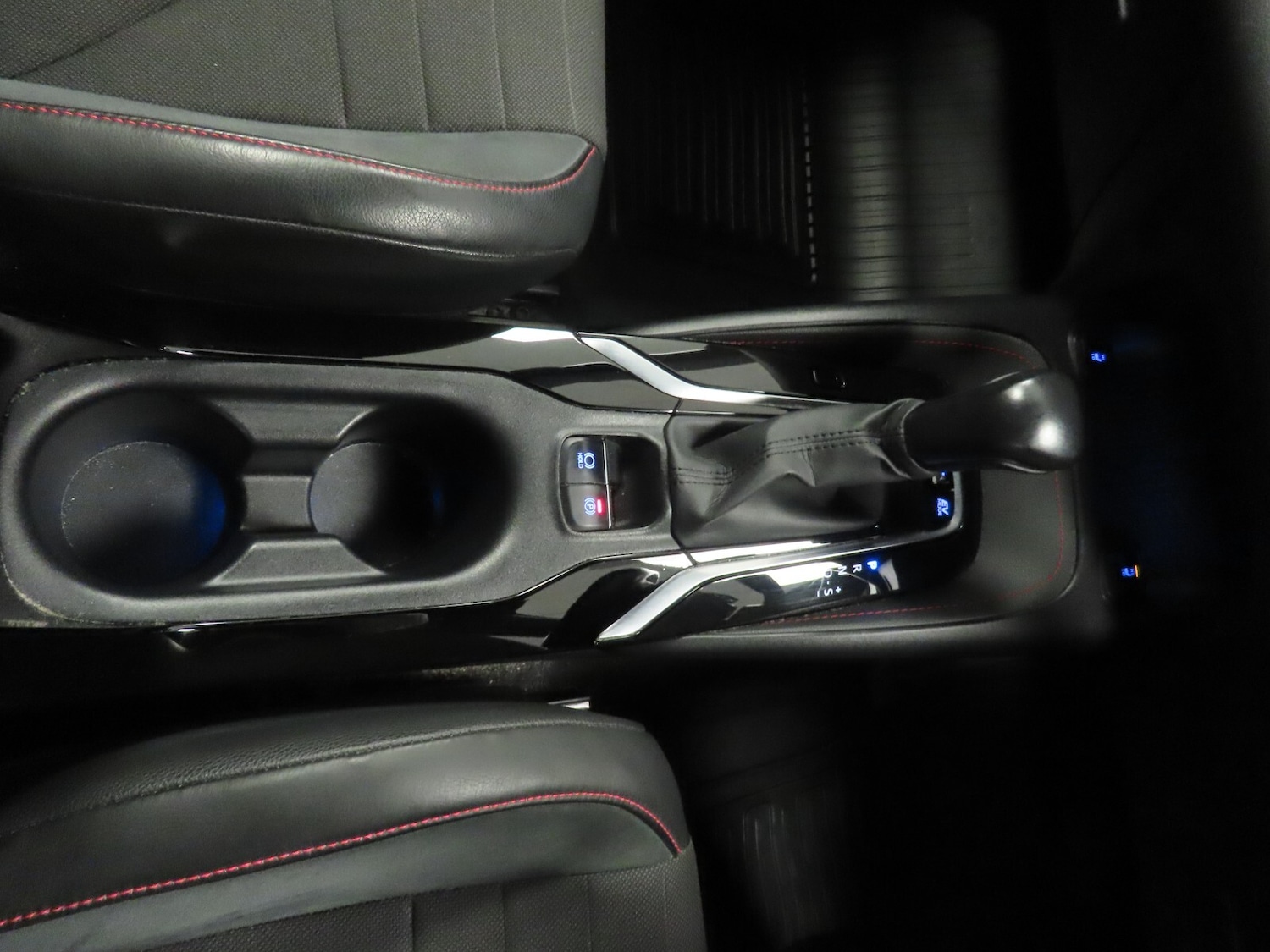 Used Toyota Corolla 2019 for sale - 76652640: Photo 28