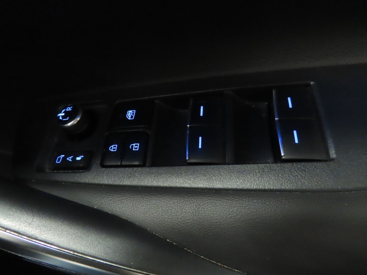 Used Toyota Corolla 2019 for sale - 76652640: Photo 29