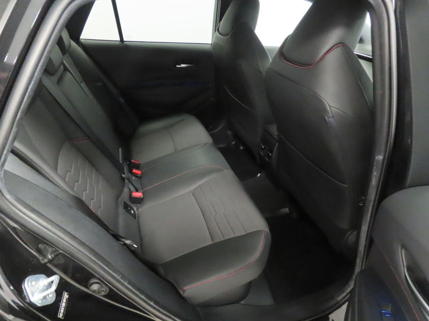 Used Toyota Corolla 2019 for sale - 76652640: Photo 31