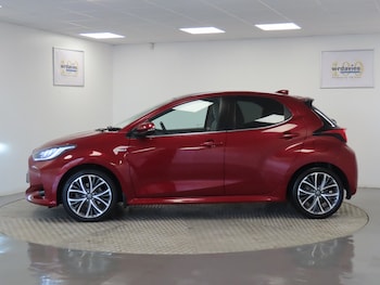 Used Toyota Yaris 2020 for sale - 76766333: Photo