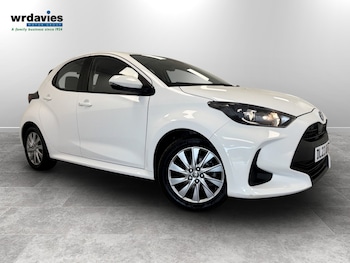 Used Toyota Yaris 2023 for sale - 78581457: Photo