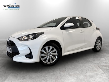 Used Toyota Yaris 2023 for sale - 78581457: Photo