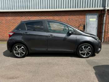 Used Toyota Yaris 2020 for sale - 74568744: Photo