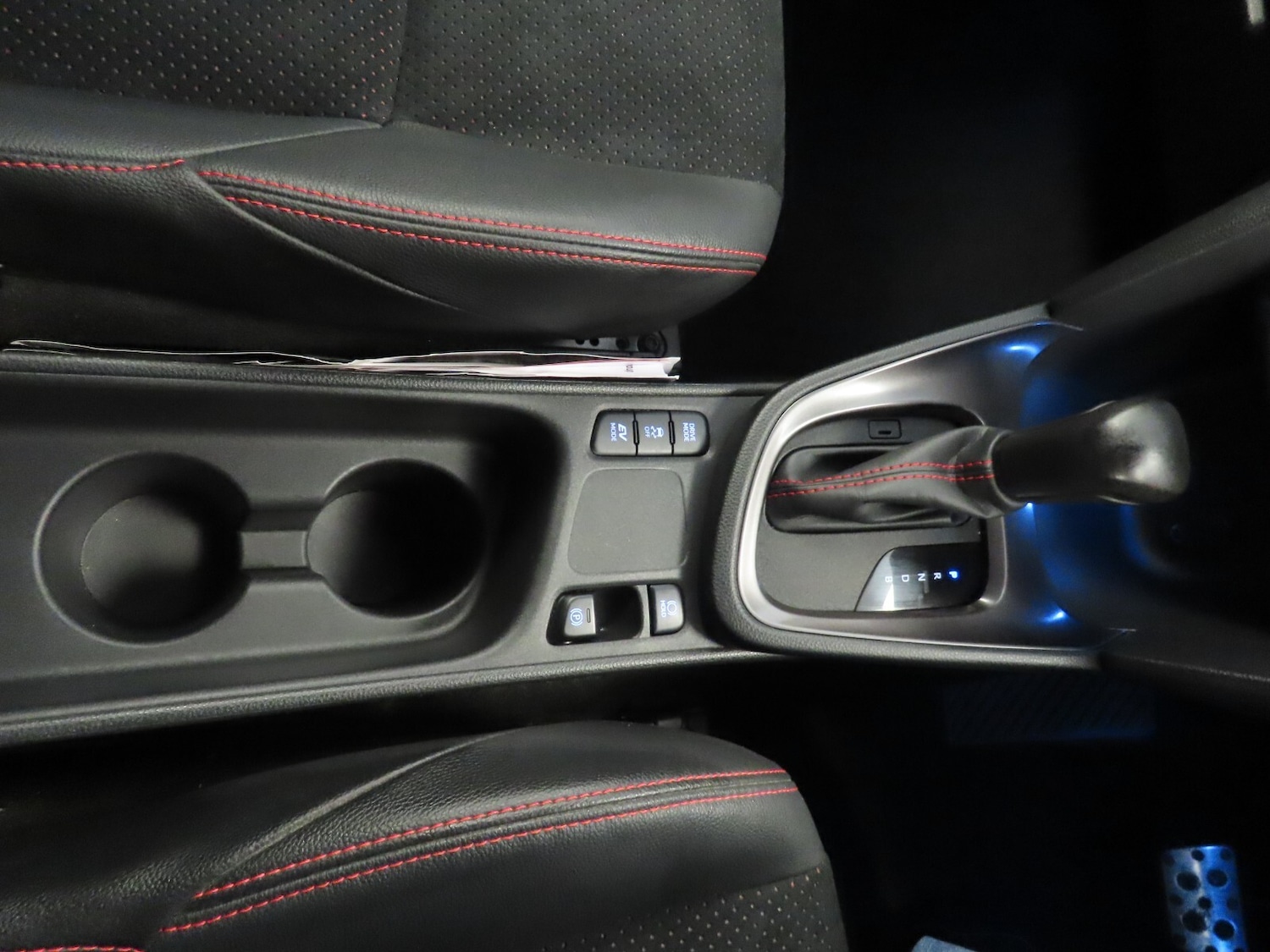 Used Toyota Yaris Cross 2023 for sale - 77353694: Photo 28