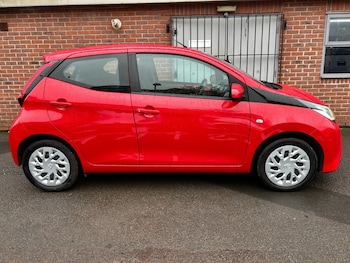 Used Toyota AYGO 2020 for sale - 76474851: Photo