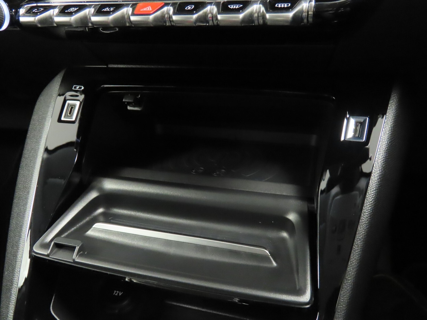 Used Peugeot 208 2020 for sale - 76766166: Photo 24