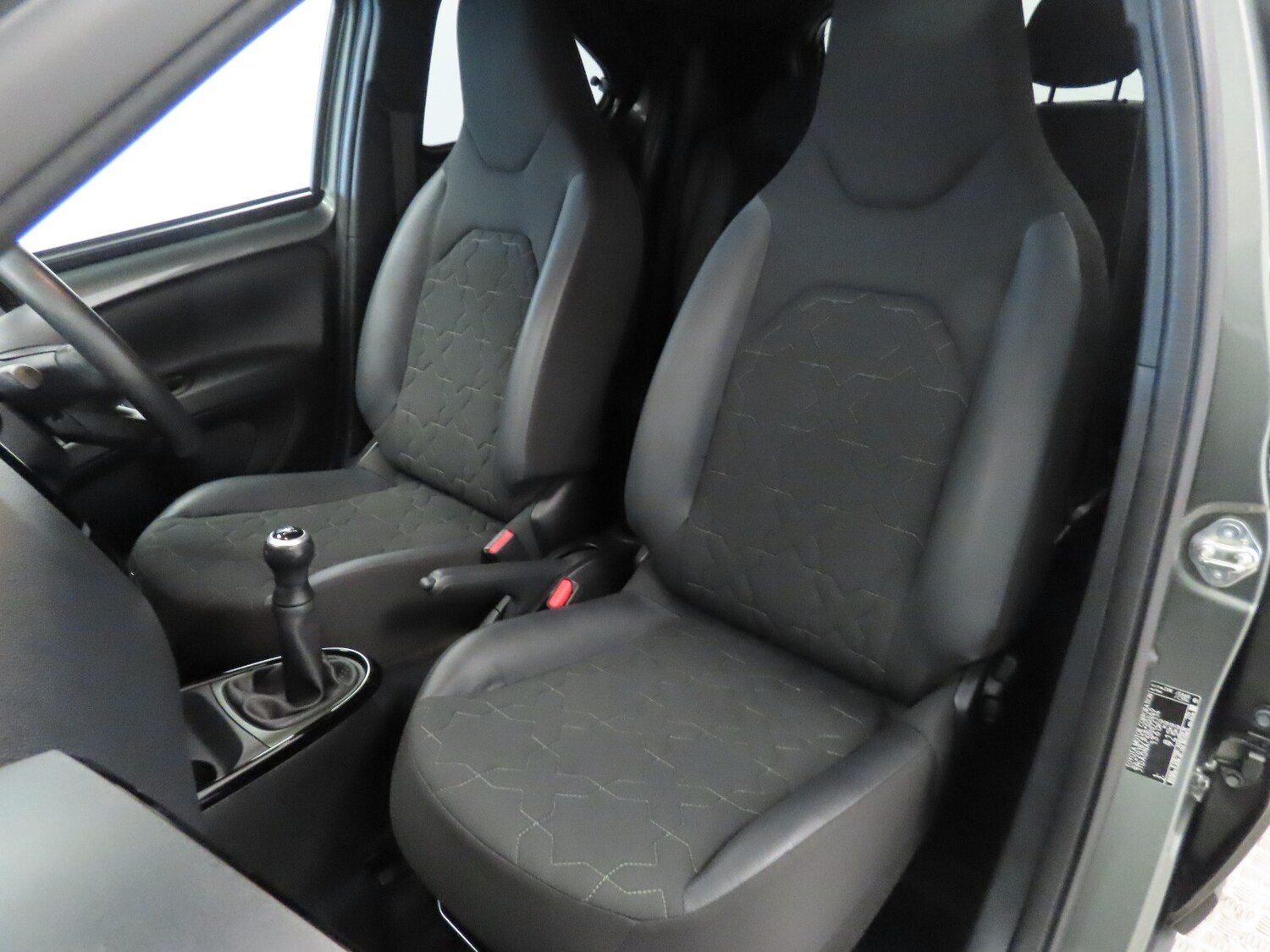 Used Toyota Aygo X 2022 for sale - 76766183: Photo 36