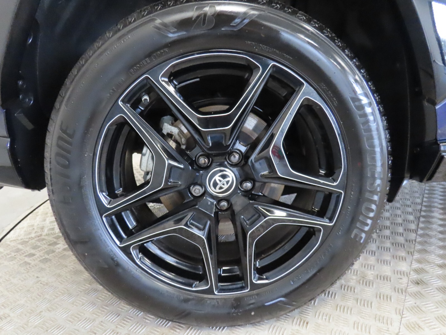 Used Toyota RAV4 2025 for sale - 77600302: Photo 11