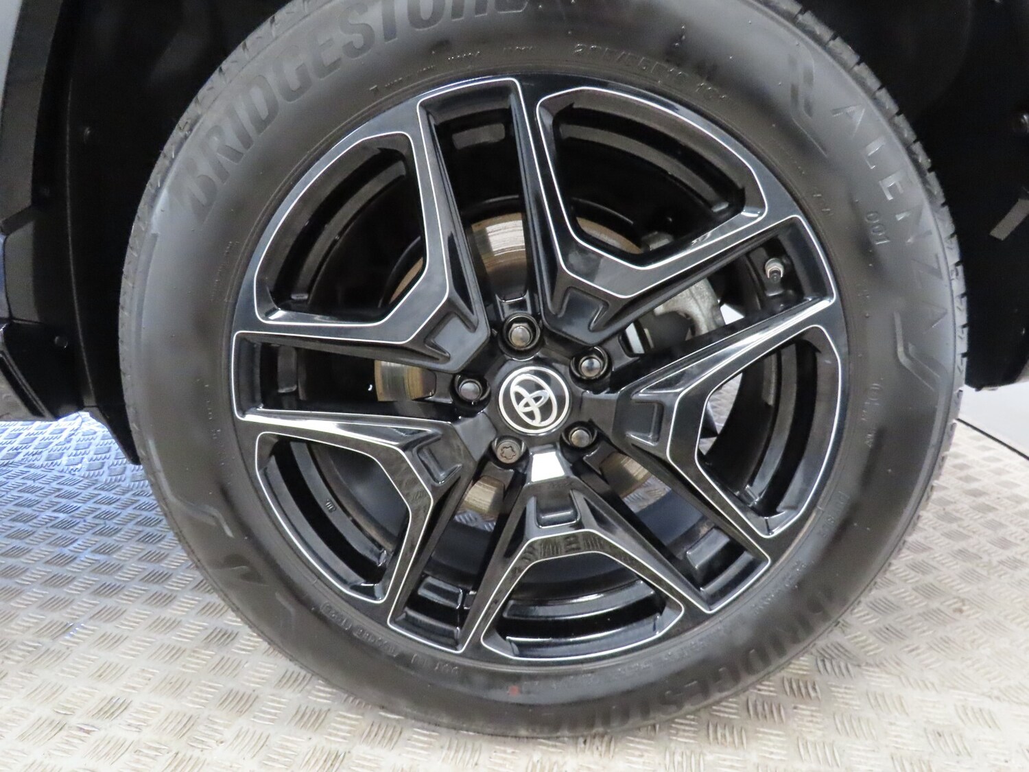 Used Toyota RAV4 2025 for sale - 77600302: Photo 12