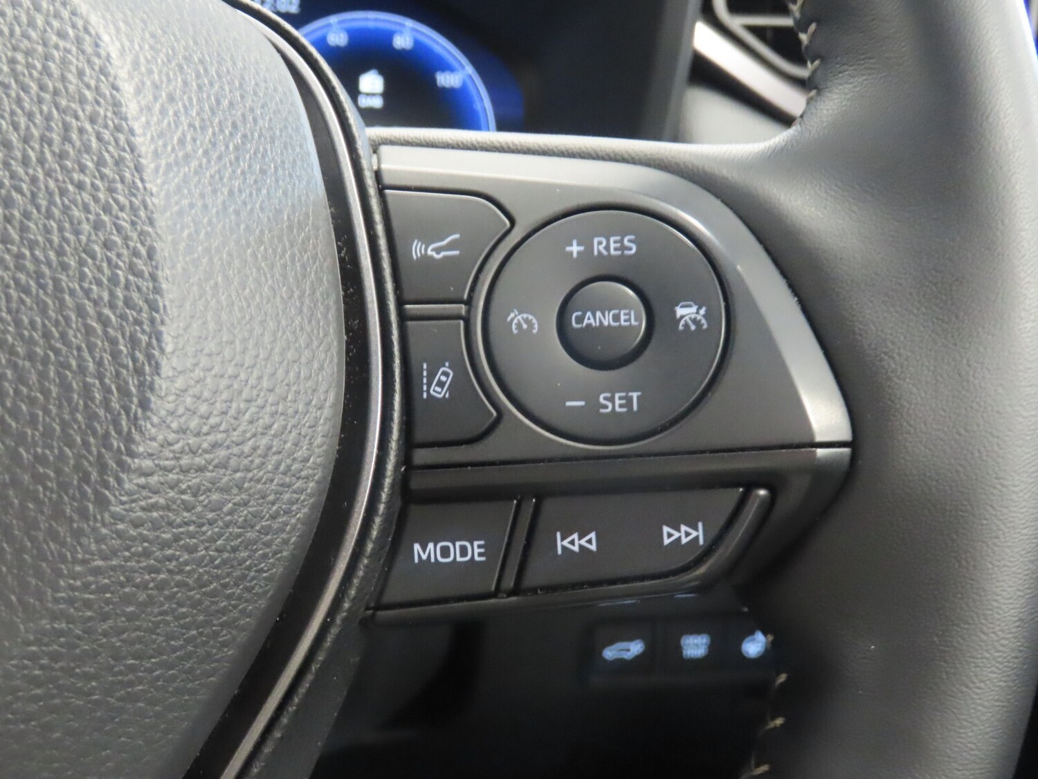 Used Toyota RAV4 2025 for sale - 77600302: Photo 19