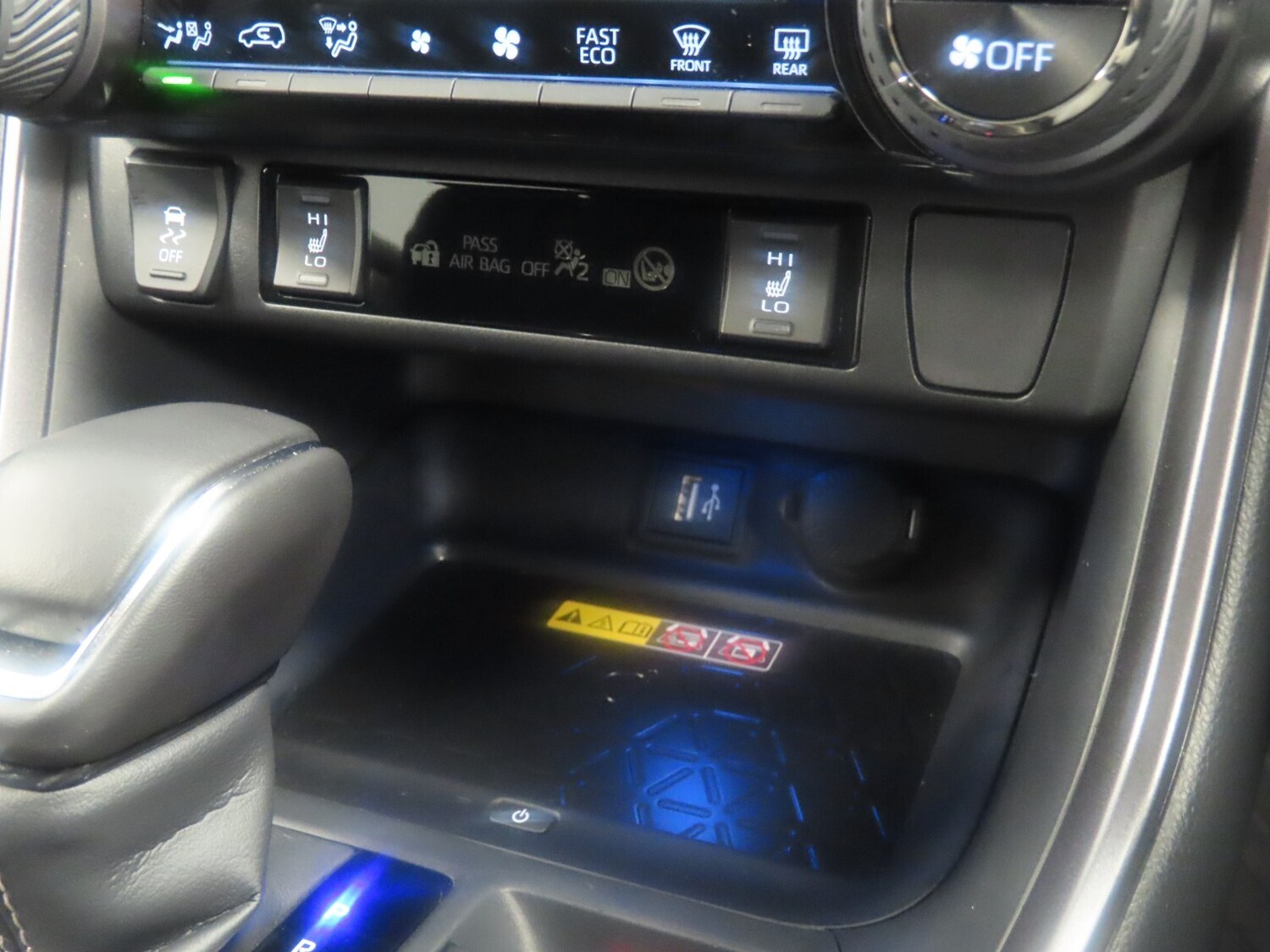 Used Toyota RAV4 2025 for sale - 77600302: Photo 25