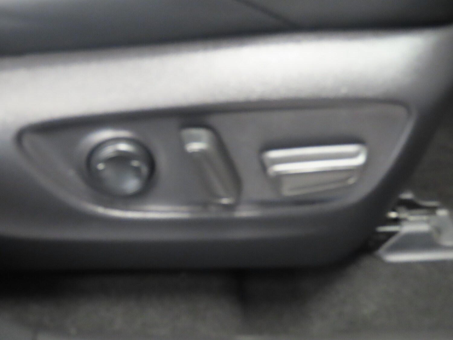 Used Toyota RAV4 2025 for sale - 77600302: Photo 30