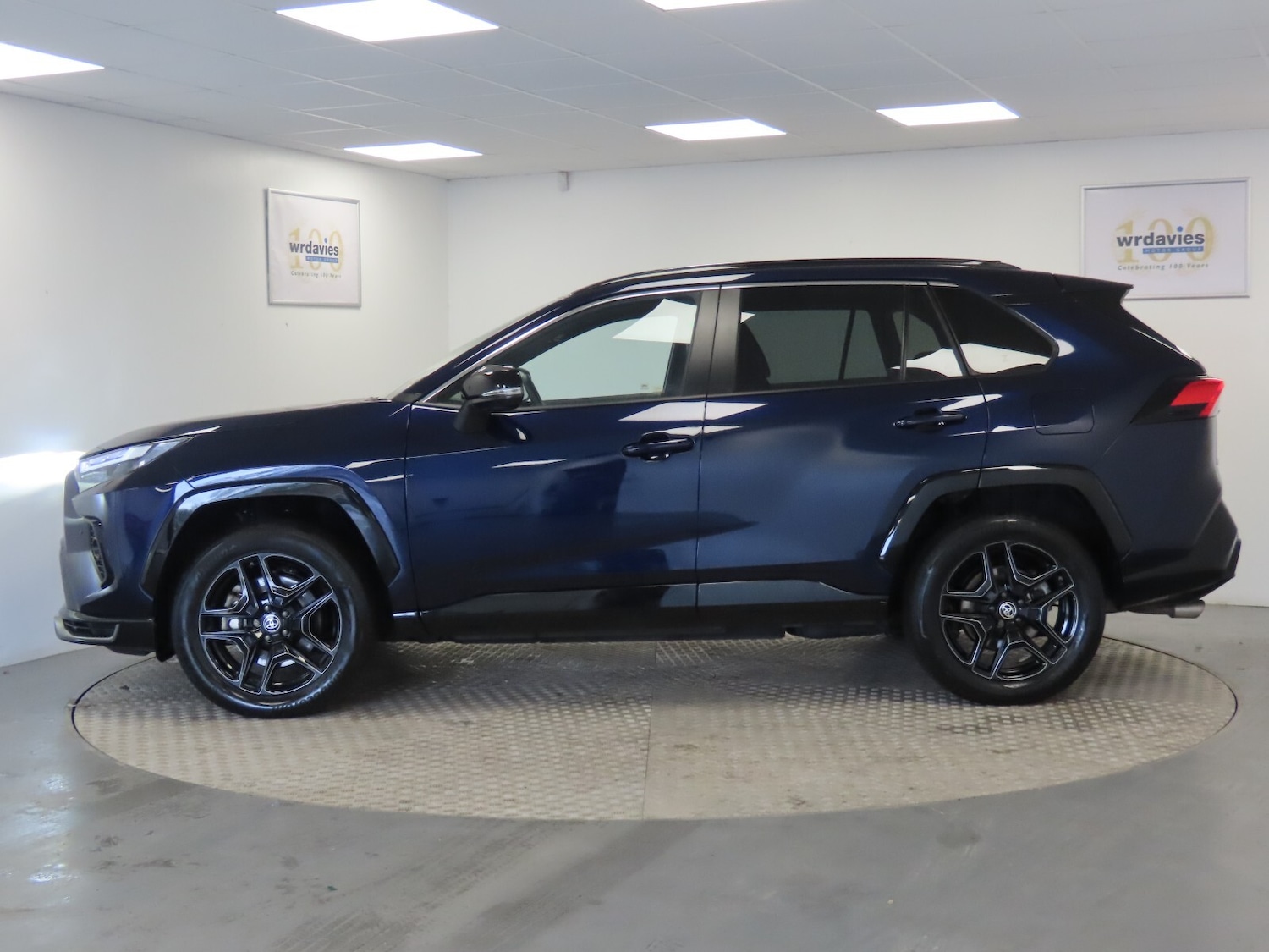 Used Toyota RAV4 2025 for sale - 77600302: Photo 4