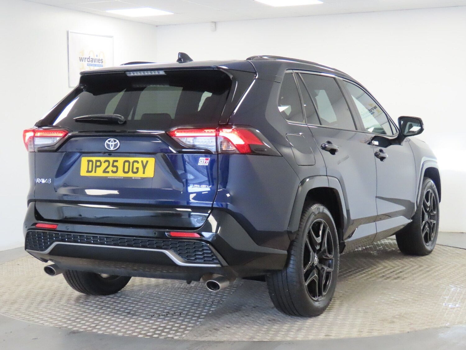 Used Toyota RAV4 2025 for sale - 77600302: Photo 7