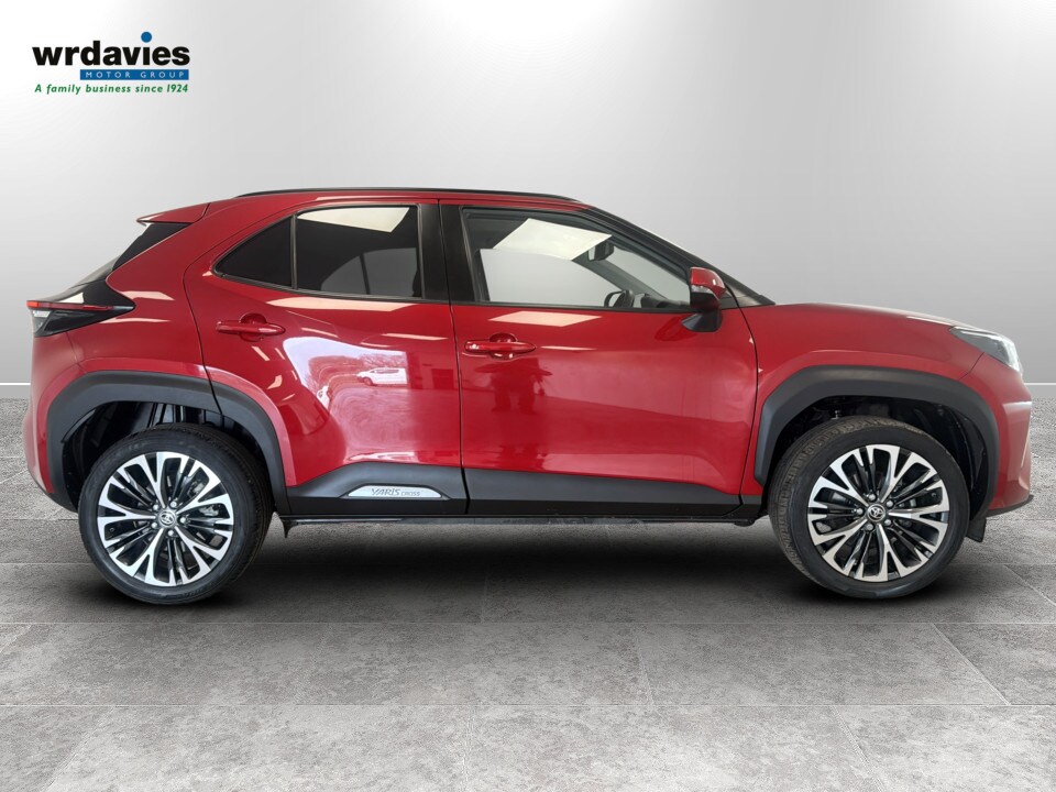 Used Toyota Yaris Cross 2023 for sale - 77965170: Photo 9