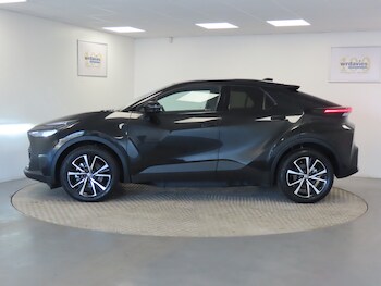 Used Toyota C-HR 2024 for sale - 77911138: Photo