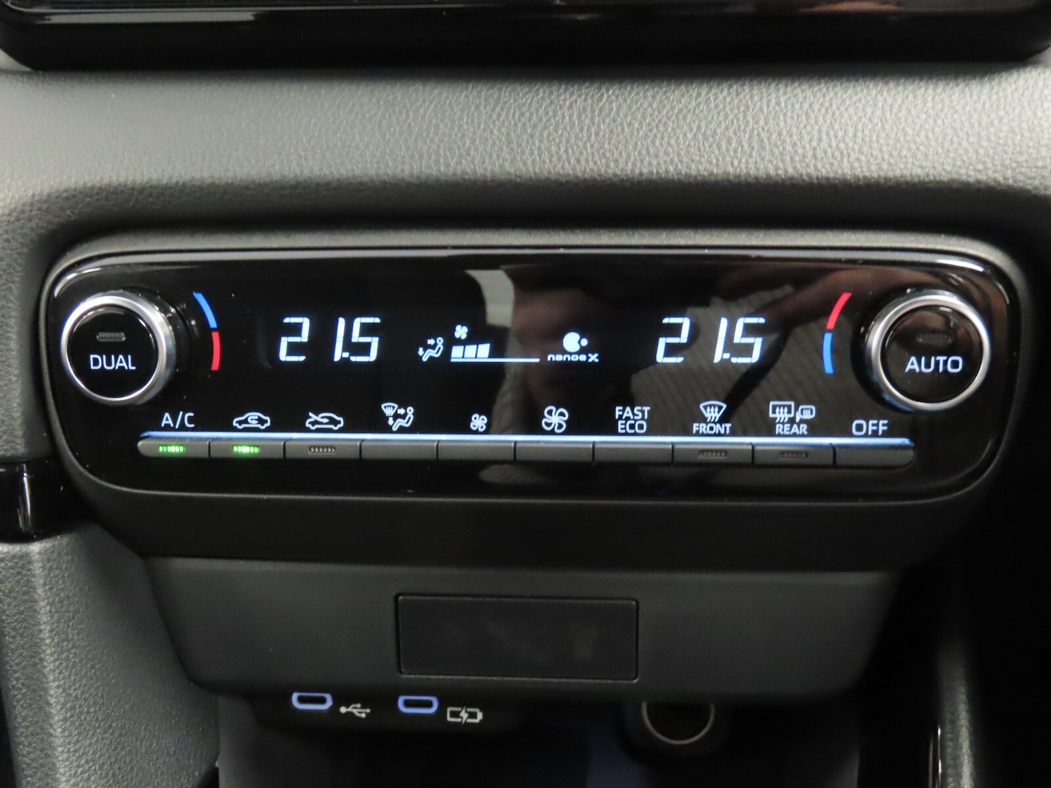 Used Toyota Yaris 2024 for sale - 77413871: Photo 23