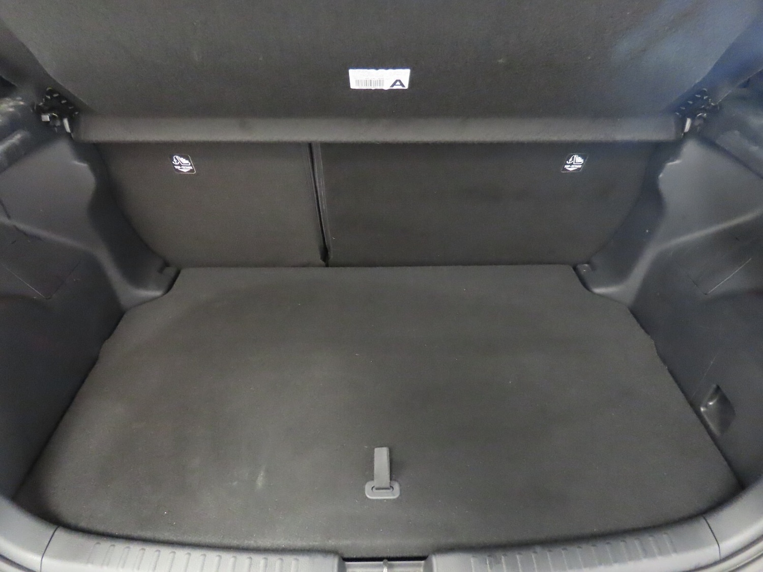 Used Toyota Yaris 2024 for sale - 77413871: Photo 33