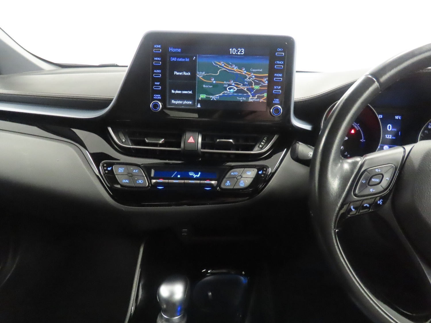 Used Toyota C-HR 2021 for sale - 76766176: Photo 24